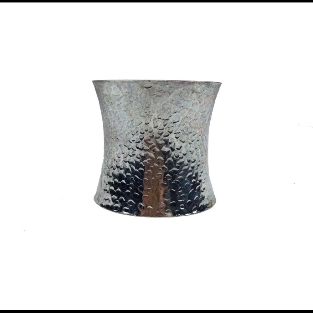 Statement cuff bracelet - Picture 3 of 6